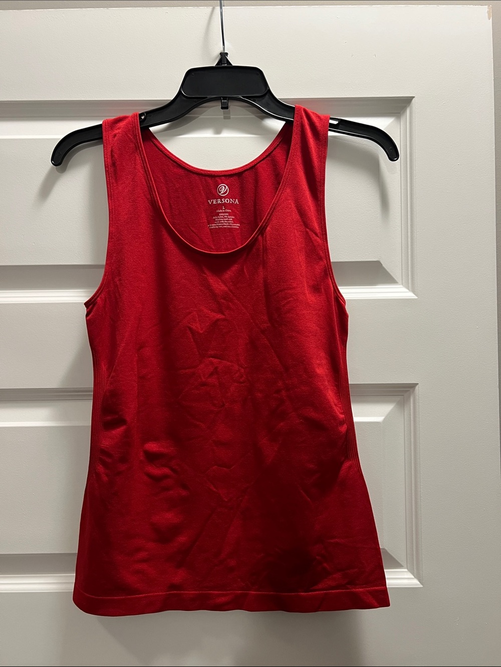 Versona Women's Bright Red Scoop Tank